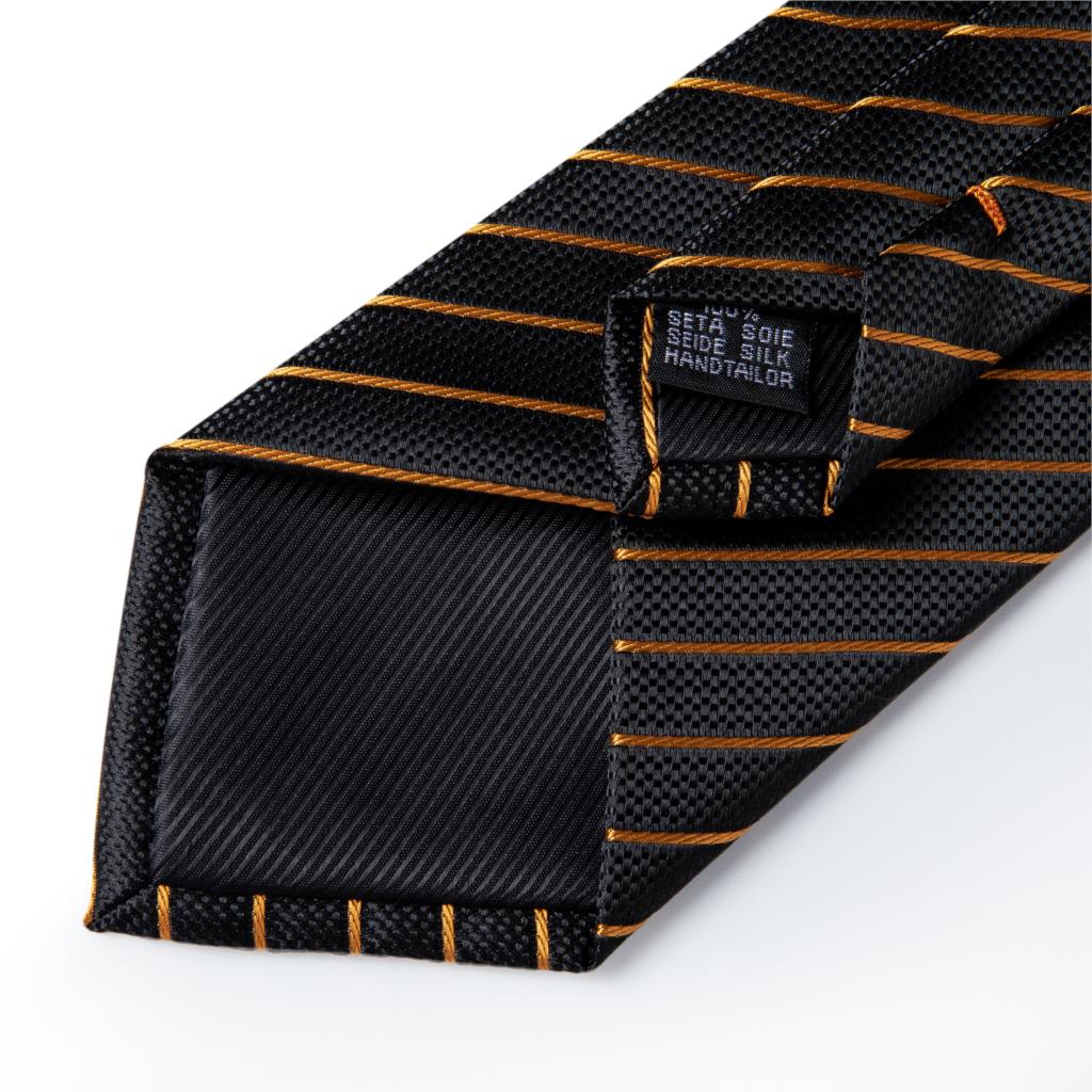 Men's Patterned Silk Tie