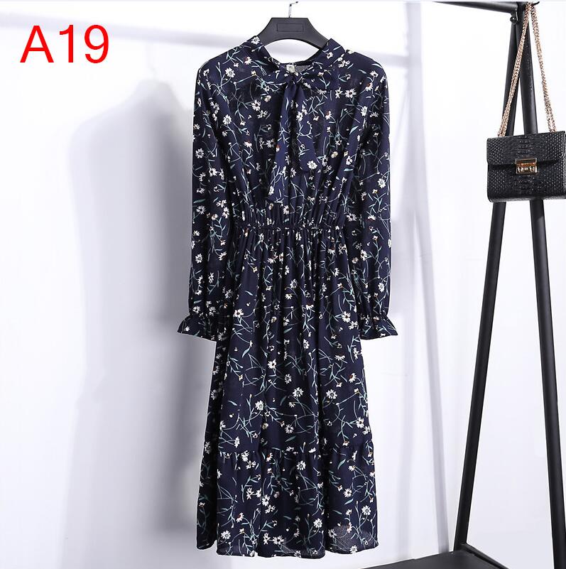 Midi Chiffon Women's Dress with Long Sleeves